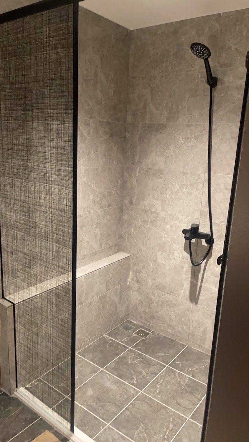 Raven Spa 1